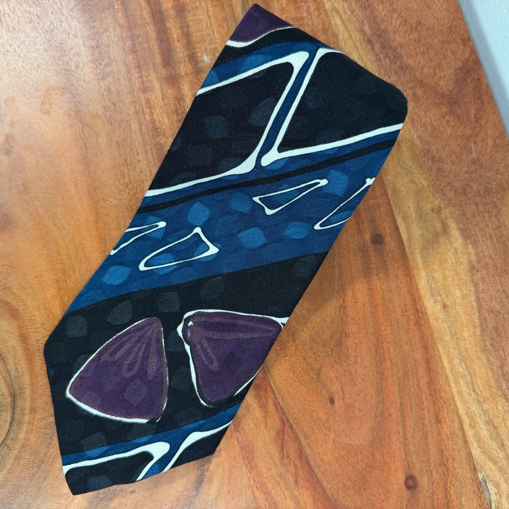 Farah Men's Geometric Pattern Silk Necktie Blue Purple Black White‎